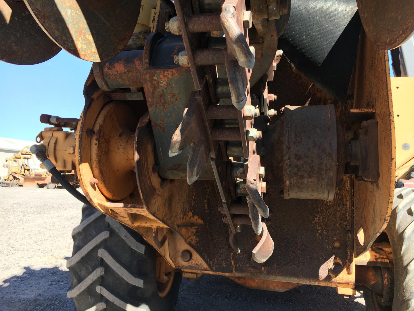 ./imagenes/INVOICE/2019/16066/ZANJADORA CASE_660 (42).JPG